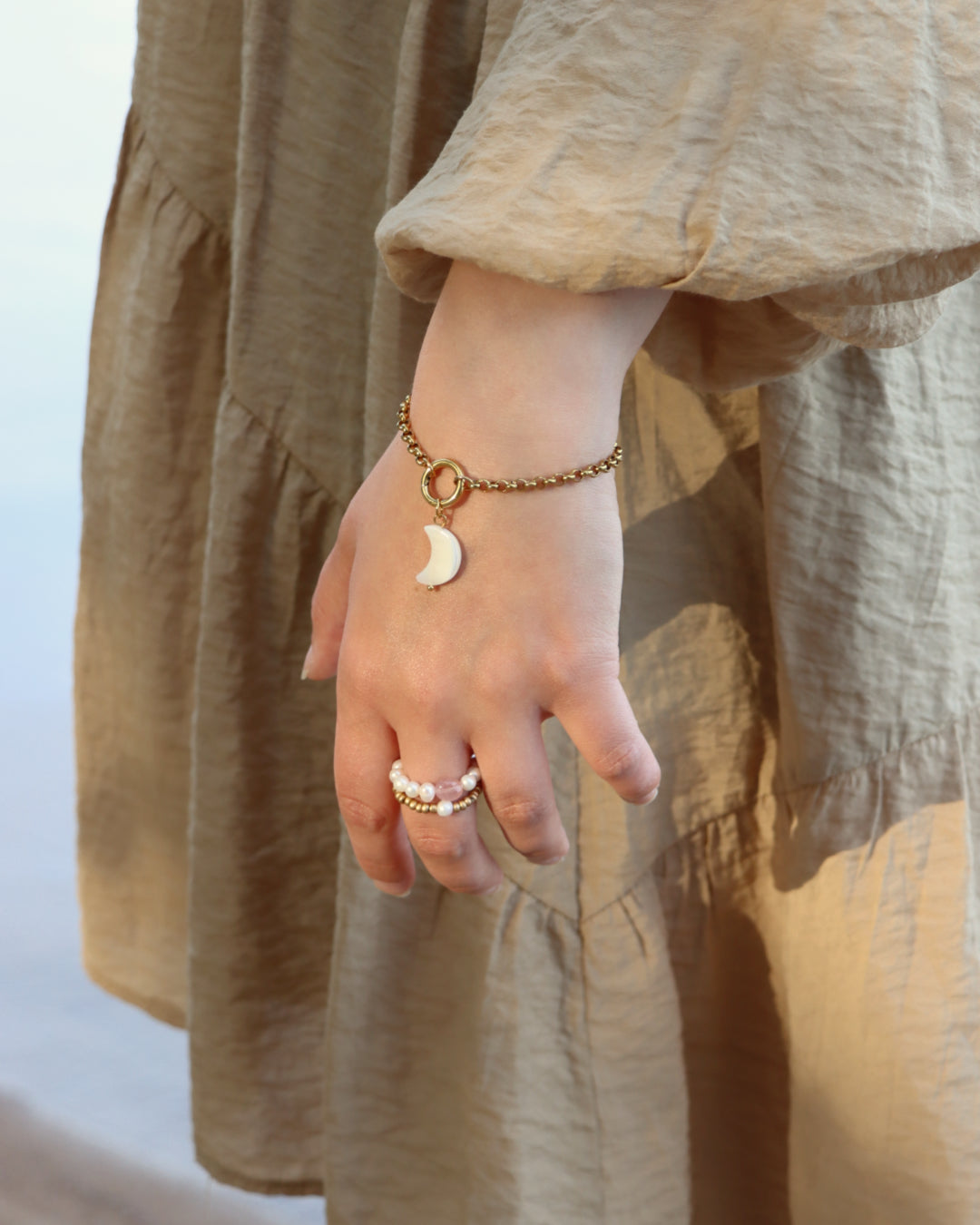 Ani Charm Rannekoru