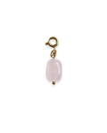 Noomi Charm lukolla